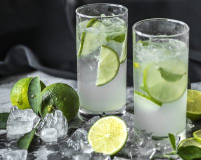 50 Longdrinkglazen in krat