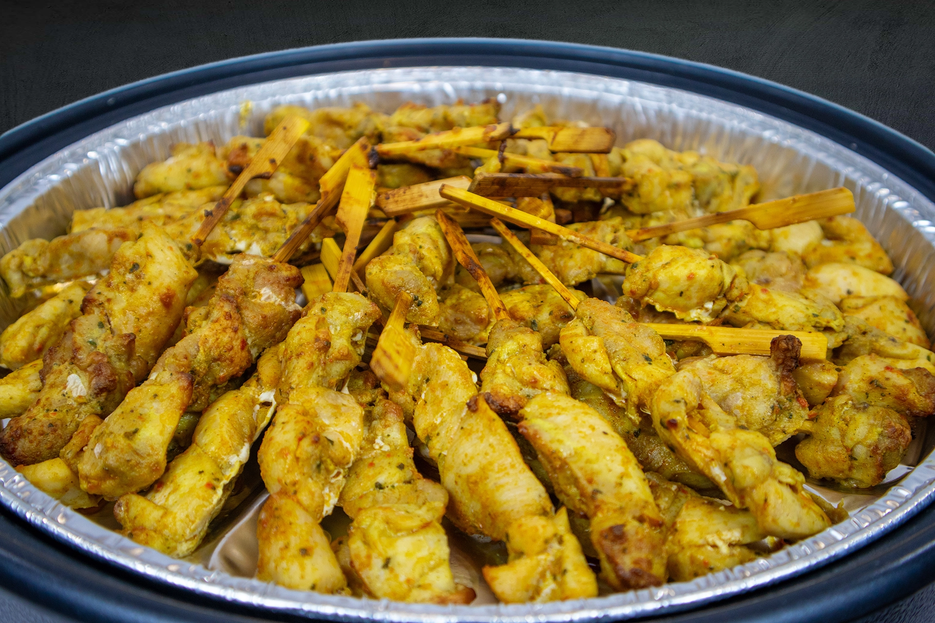 Partypan met kippendij saté - Afbeelding 2